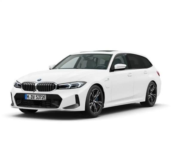 BMW 330 e Touring Automatic M Sportpaket Sport Aut. 2025 Hybride / Benzine