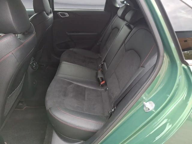 Kia Ceed / cee'd