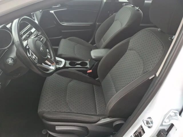 Kia Ceed / cee'd