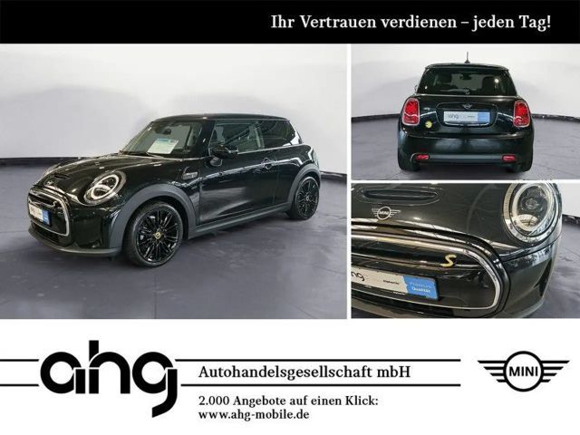 MINI Cooper E Cooper SE Classic Trim LED Navi 2023 Elektrisch