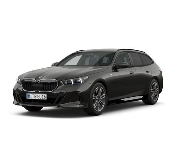 BMW 540 d xDrive Touring M Sportpaket Standhzg. AHK 2025 Diesel