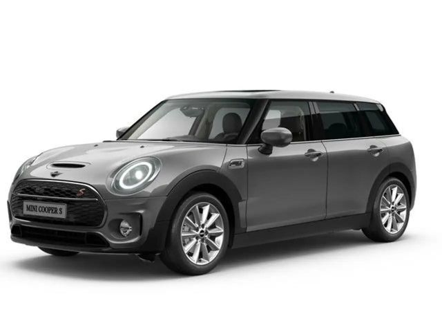 MINI Cooper S Clubman Essential Trim Panorama PDC 2021 Benzine