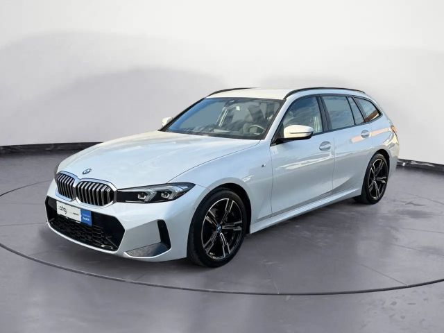 BMW 318 i Touring M SPORT AHK Alarmanlage Parking Ass 2025 Benzine