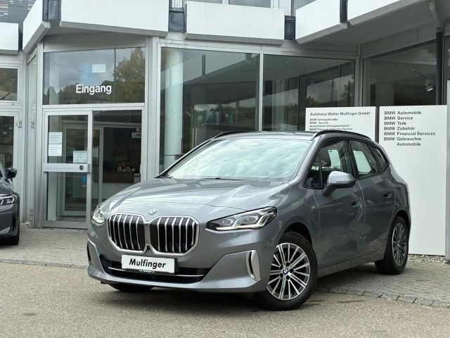 BMW 218