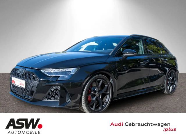 Audi RS3 TFSI quattr NAVI MATRIX 280km/h 2025 Benzine