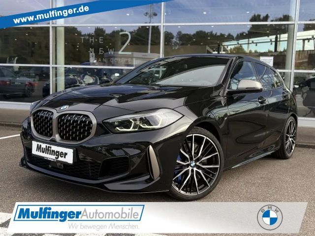 BMW 135 Mi xDr. HUD Kamera LIveProf.HiFi DrivAss.19" 2022 Benzine