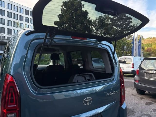 Toyota Proace City