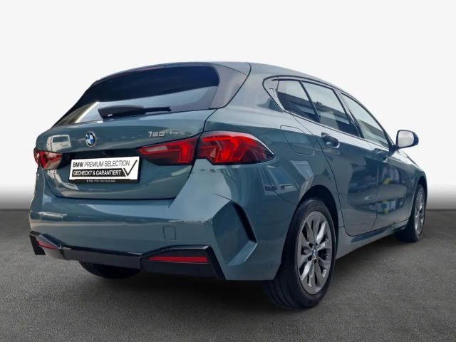 BMW 120