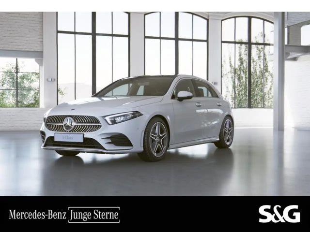 Mercedes-Benz A 250 e AMG LED+360°+Totwink+Pano+MBUX 2021 Hybride / Benzine