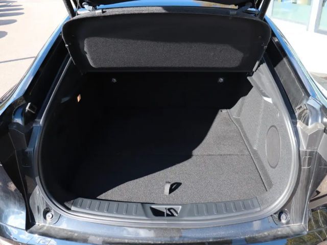 Mazda 6e