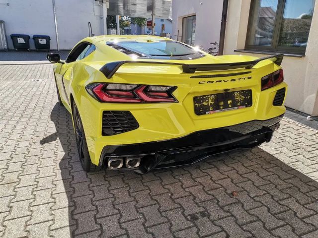 Corvette C8