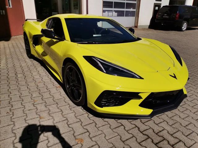 Corvette C8
