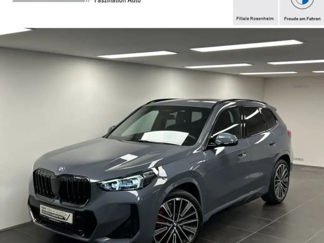 BMW X1 xDrive30e M Sportpaket Head-Up HK HiFi DAB 2026 Hybride / Benzine