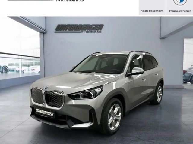 BMW iX1 eDrive20 Adapt. LED Anhägerkuppl. Komfortzg. Rückf 2026 Elektrisch