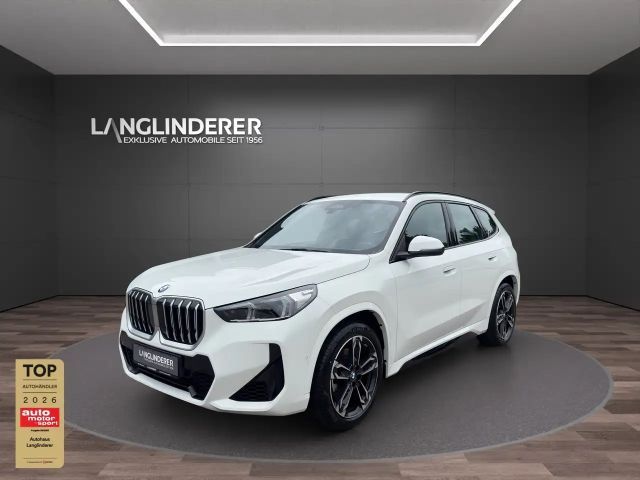 BMW X1 xDrive23i M Sport NP 64.449,- AHK h/K eSitze 2025 Benzine