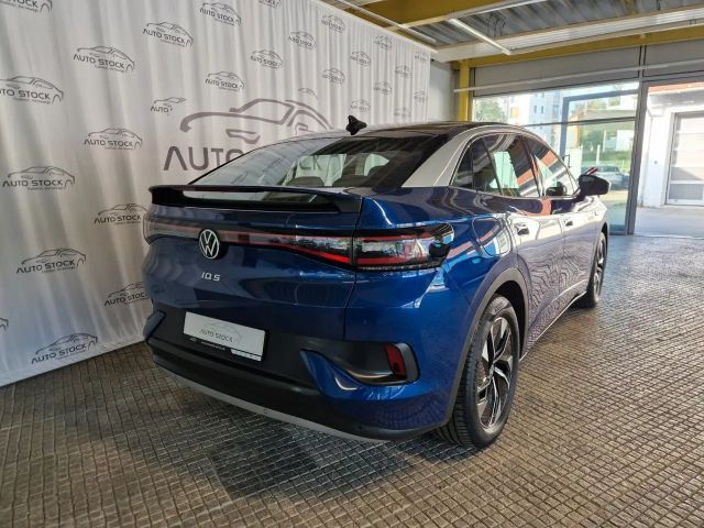 Volkswagen ID.5