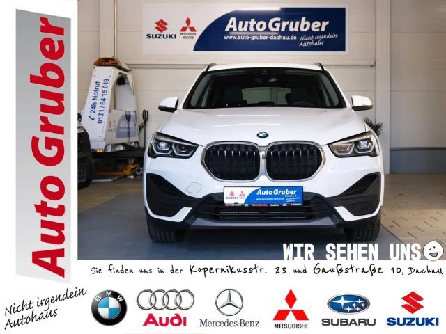 BMW X1 sDrive 18 i Advantage DAB*KAMERA*NAVI*PDC 2021 Benzine