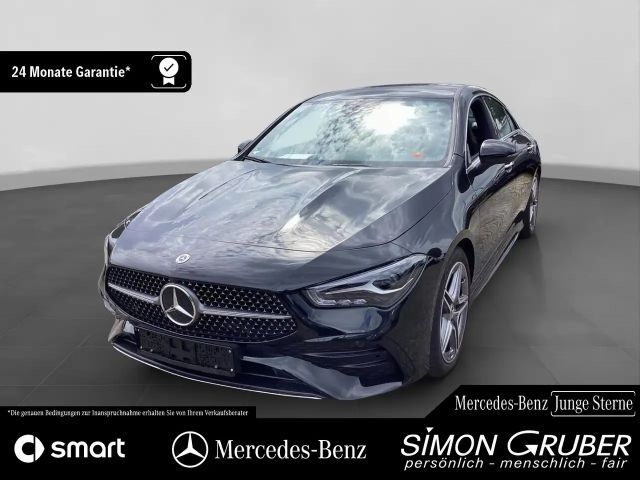 Mercedes-Benz CLA 200 AMG Line Ambi Kamera Keyless LED LRH 2025 Benzine