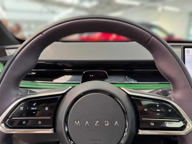 Mazda CX-6e