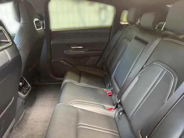 Mazda 6e