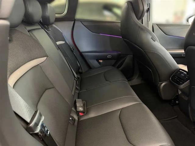 Mazda CX-6e