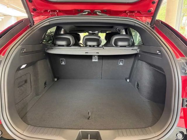 Mazda CX-6e