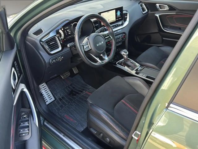 Kia Ceed / cee'd