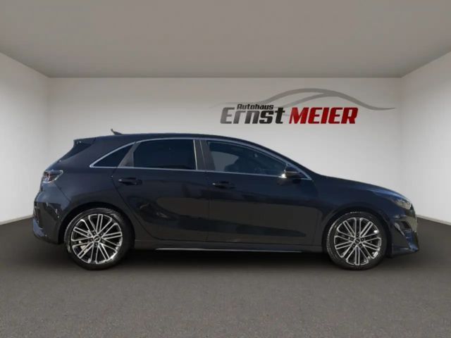Kia Ceed / cee'd