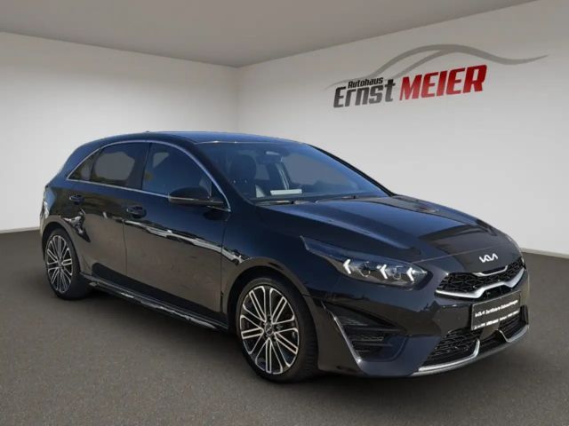 Kia Ceed / cee'd