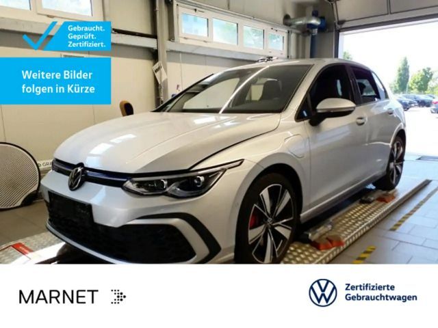 Volkswagen Golf GTE VIII 1.4 eHybrid GTE Navi*Kamera*LED+*SHZ*A 2022 Hybride / Benzine