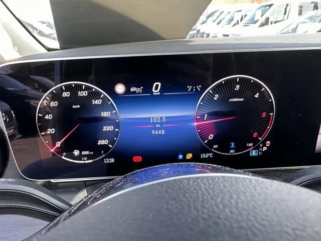 Mercedes-Benz V 250