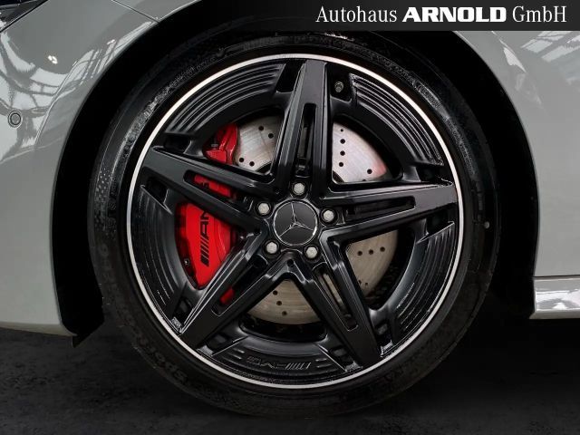 Mercedes-Benz CLA 45 AMG