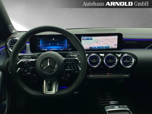Mercedes-Benz CLA 45 AMG