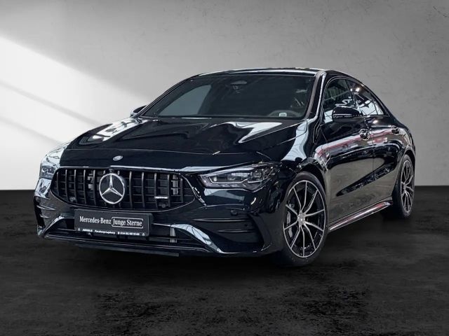 Mercedes-Benz CLA 35 AMG