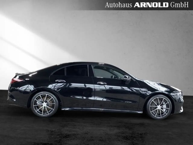 Mercedes-Benz CLA 35 AMG