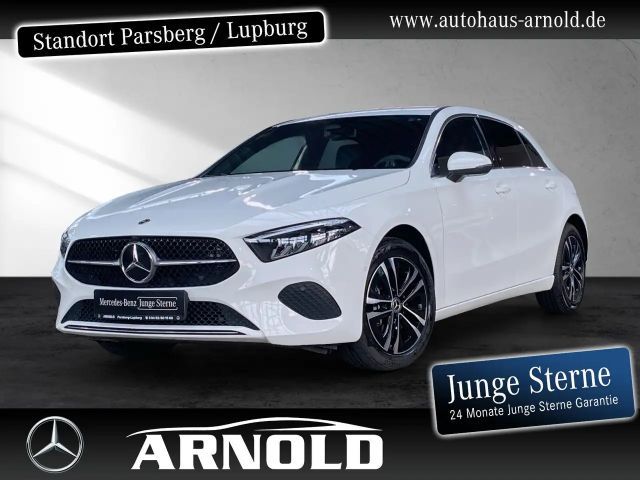 Mercedes-Benz A 250 e Progressive Fahrass-P. Kamera Winter-P.  Navi/Distronic/Autom./Klima/Sitzhzg./LED/Park-Assist./MBUX Multimediasystem 2025 Hybride / Benzine