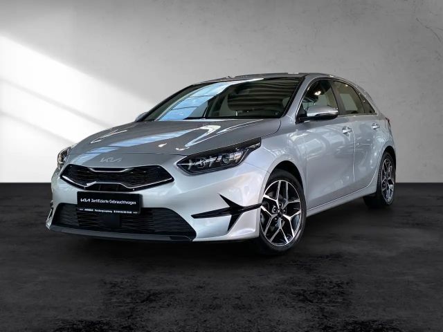 Kia Ceed / cee'd
