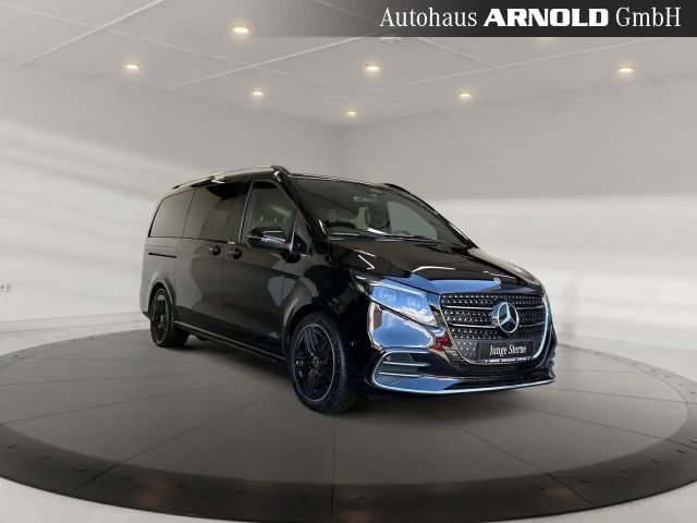 Mercedes-Benz V 250