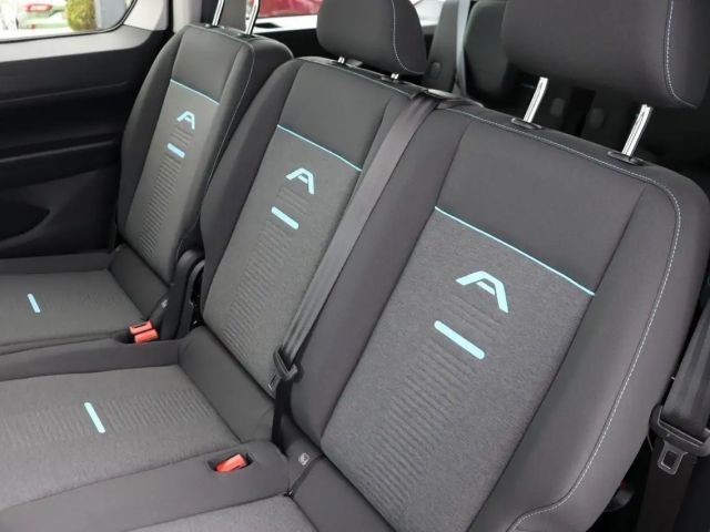 Ford Grand Tourneo