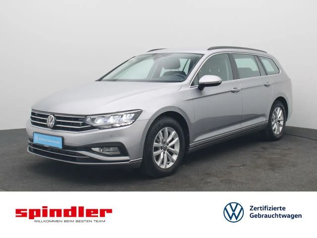 Volkswagen Passat Variant Business 2.0 TDI DSG / Navi, AHK 2022 Diesel