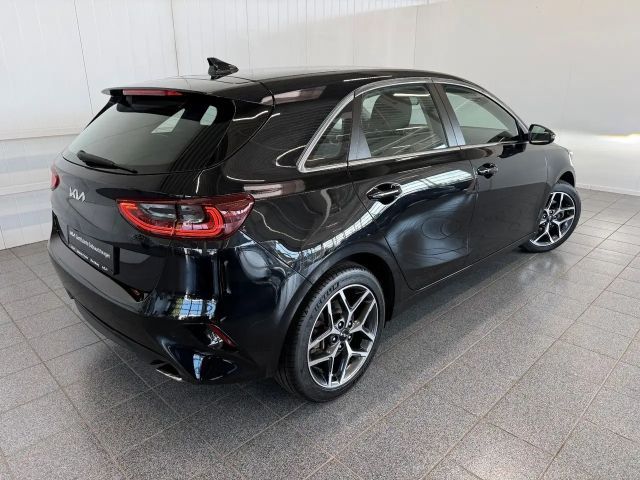 Kia Ceed / cee'd