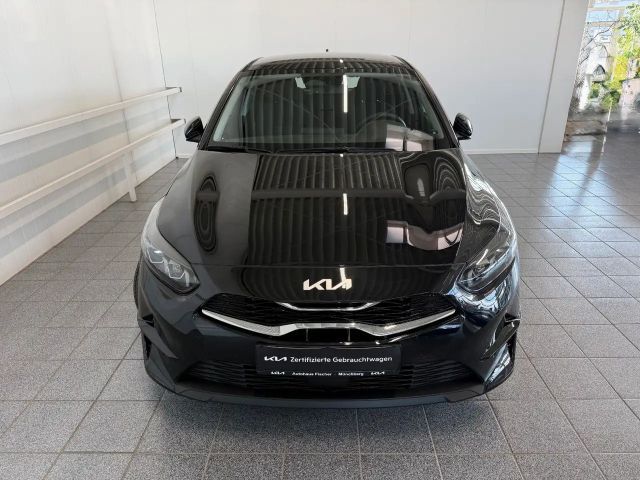 Kia Ceed / cee'd