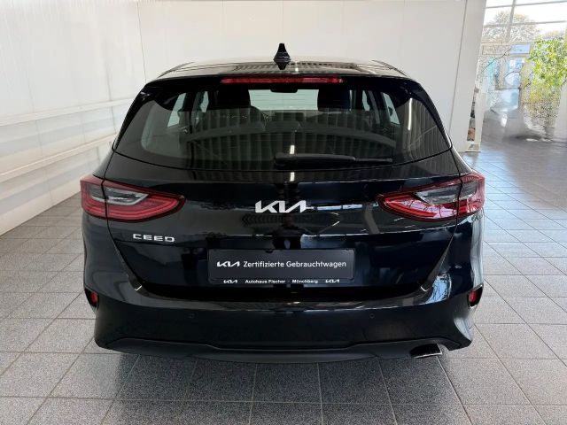 Kia Ceed / cee'd