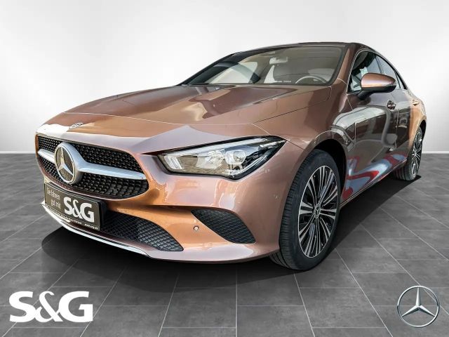 Mercedes-Benz CLA 250 e Coupé Progressive Sitzh.+18+LED 2022 Hybride / Benzine