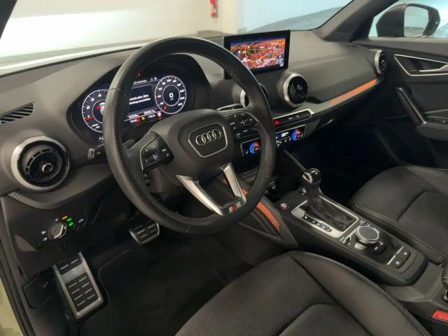 Audi SQ2