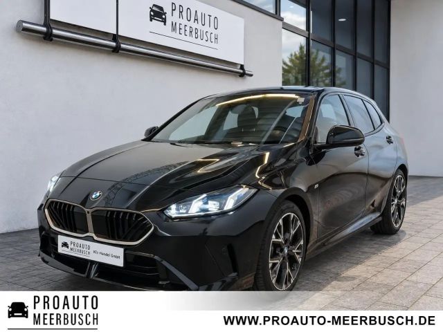 BMW 120 M Sport MASSAGE/HUD/360°/KMFRTZGNG 2025 Benzine