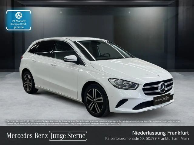 Mercedes-Benz B 250 e PROGRESSIVE+AHK+8G 2022 Hybride / Benzine