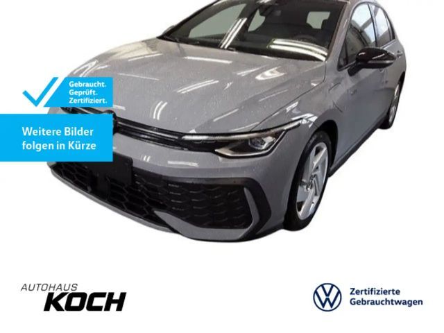 Volkswagen Golf GTE VIII GTE Navi LED Kamera AHK Sitzheizung 2026 Hybride / Benzine