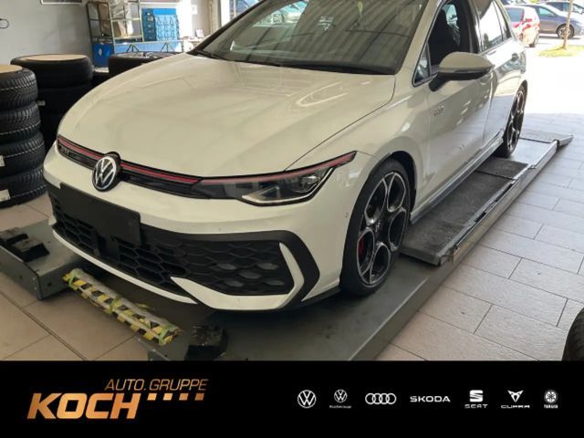 Volkswagen Golf GTI Golf VIII GTI DSG Pano Navi LED DCC Haman Kardon 2024 Benzine