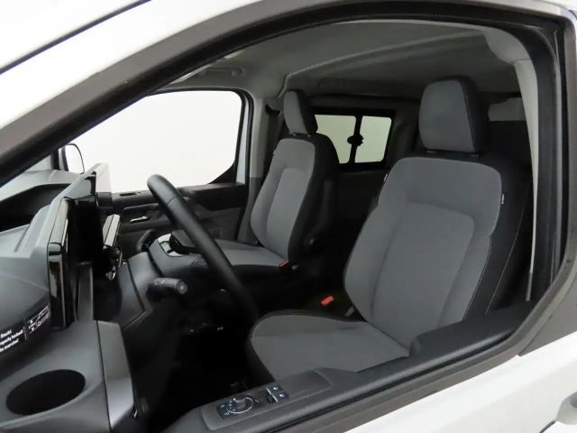 Ford Nugget
